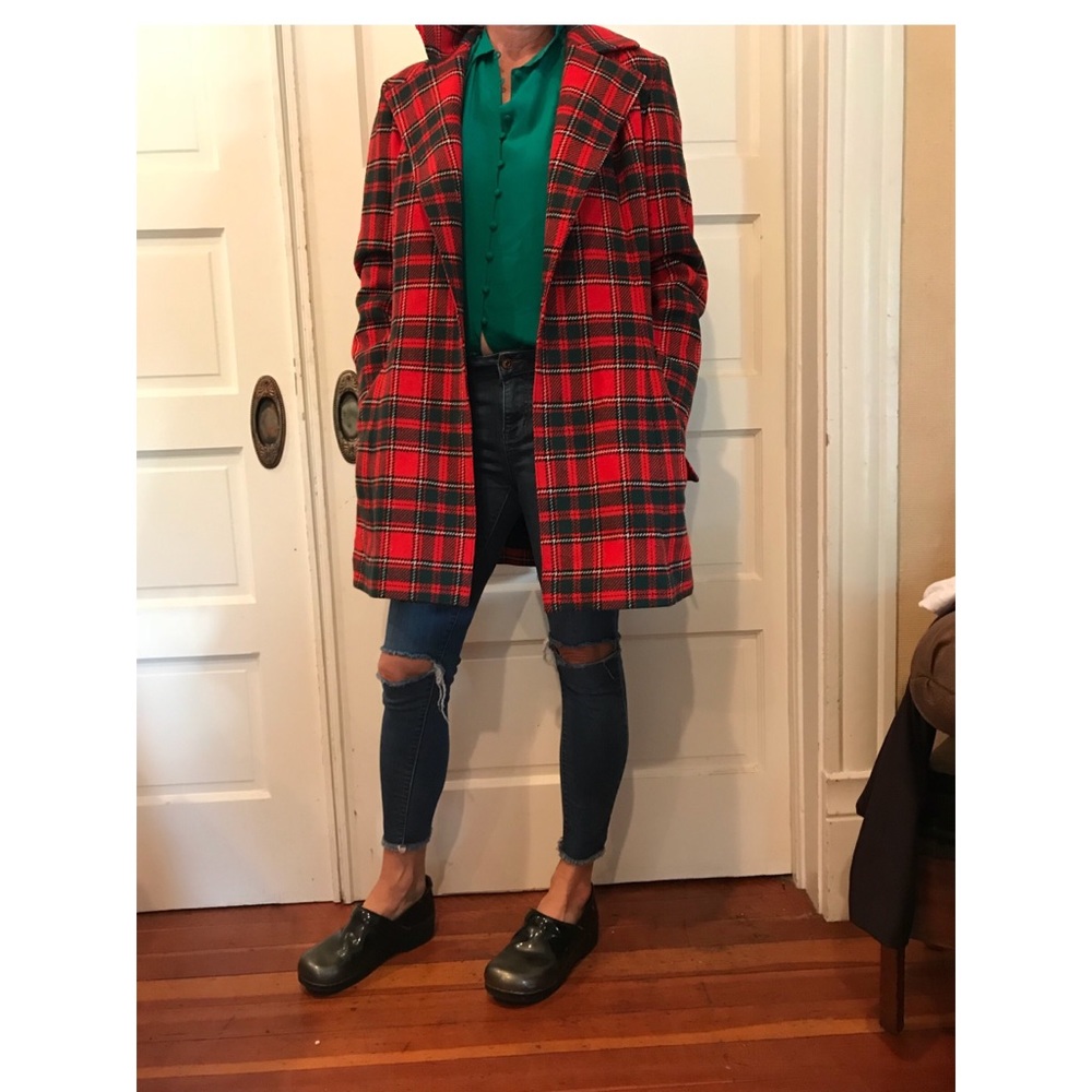 Selling outfit (shoes not included)